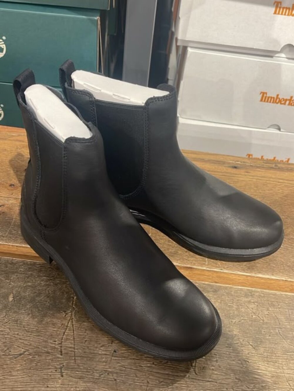 TIMBERLAND WOMEN'S VERONA SQUARE MID CHELSEA BOOT BLACK FULL GRAIN A42MJ-W02